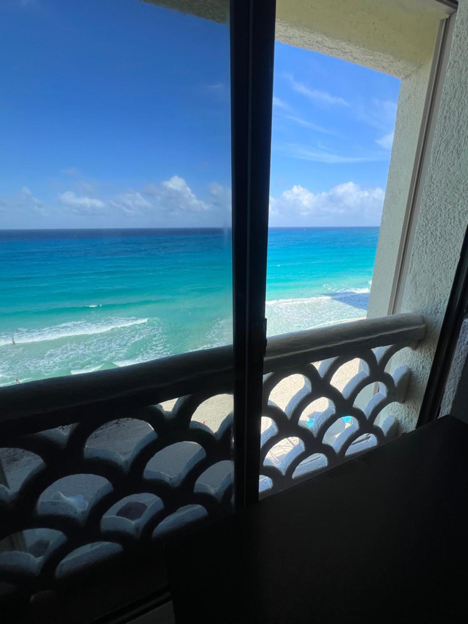 “Magic Sunrise At Cancun” Dış mekan fotoğraf